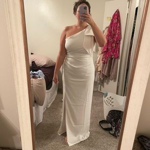 ML Monique Lhuillier Lionel One-Shoulder BHLDN